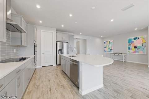 4551 Arboretum Cir 203, Naples FL - photo 13 of 44