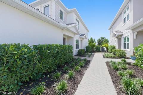 4551 Arboretum Cir 203, Naples FL - photo 7 of 44