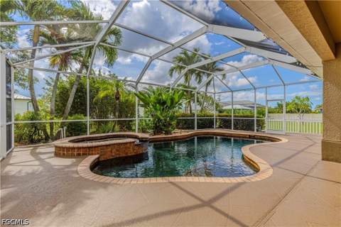 2529 SW 23rd Pl, Cape Coral FL - photo 12 of 35