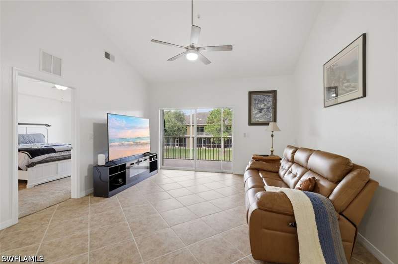 3 bedroom Condominium at 1108 Winding Pines Cir 201, Casa Di Fiori, Cape Coral — photo 5