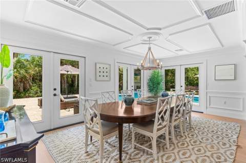 436 Corbel Dr, Naples FL - photo 12 of 45