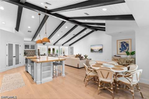 436 Corbel Dr, Naples FL - photo 8 of 45