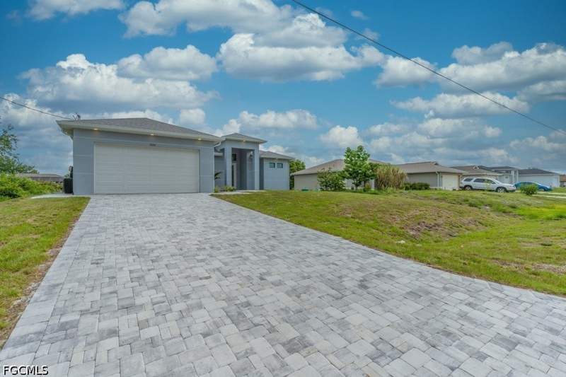 3 bedroom SingleFamilyResidence at 5054 Benton St, Lehigh Acres, Lehigh Acres — photo 2