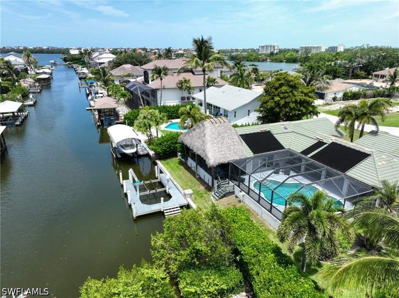 3 bedroom SingleFamilyResidence at 202 6th St, Little Hickory Shores, Bonita Springs — photo 2