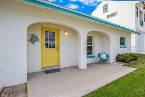 2742 Bruce St, Matlacha FL - photo 7 of 42