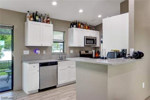 1317 NE 4th Pl, Cape Coral FL - photo 12 of 45