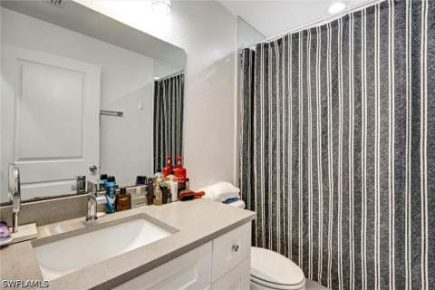 1317 NE 4th Pl, Cape Coral FL - photo 15 of 45