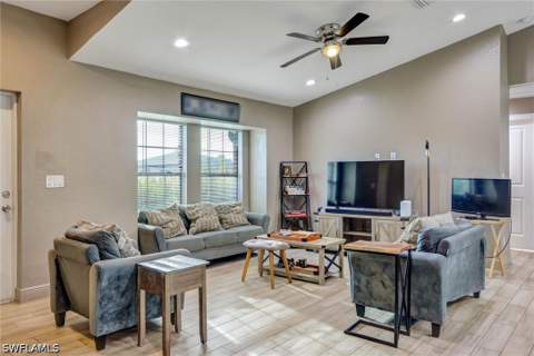 1317 NE 4th Pl, Cape Coral FL - photo 7 of 45