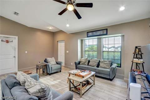 1317 NE 4th Pl, Cape Coral FL - photo 9 of 45