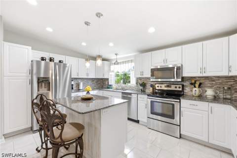1759 Beverly Dr, Naples FL - photo 7 of 20