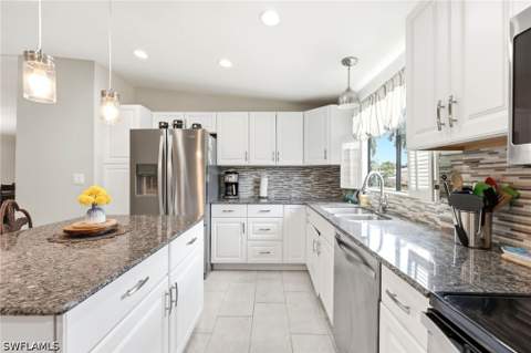 1759 Beverly Dr, Naples FL - photo 9 of 20