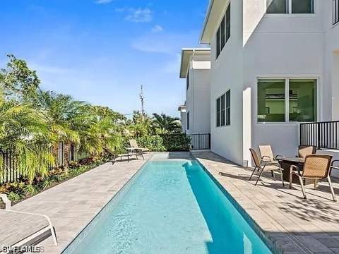 515 91st Ave N 2 East, Naples FL - photo 19 of 21