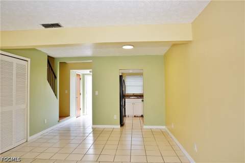 1123 SW 48th Ter 102, Cape Coral FL - photo 10 of 32