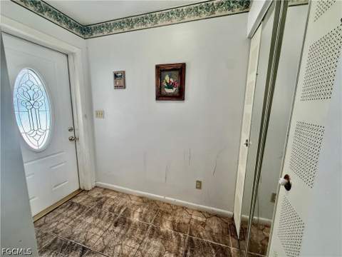 217 Oaklawn Ct, Lehigh Acres FL - photo 23 of 25