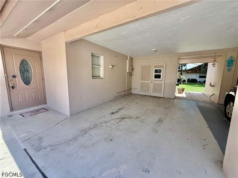 2 bedroom Attached at 217 Oaklawn Ct, Golfwood Condo, Lehigh Acres — photo 4