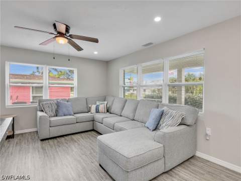 195 Hibiscus Dr, Fort Myers Beach FL - photo 12 of 49