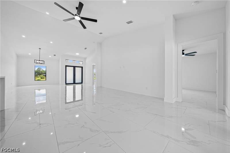 4 bedroom SingleFamilyResidence at 7870 19th Pl, Wheelers Subd, Labelle — photo 5