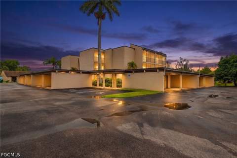 3150 Shorewood Ln 206, Fort Myers FL - photo 10 of 43