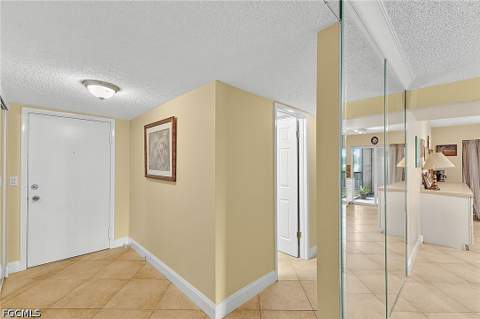 3150 Shorewood Ln 206, Fort Myers FL - photo 16 of 43