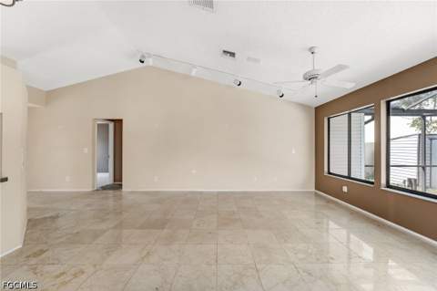 5581 Longleaf Dr, North Fort Myers FL - photo 10 of 32
