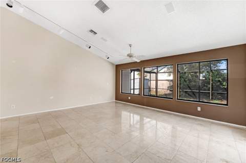 5581 Longleaf Dr, North Fort Myers FL - photo 9 of 32