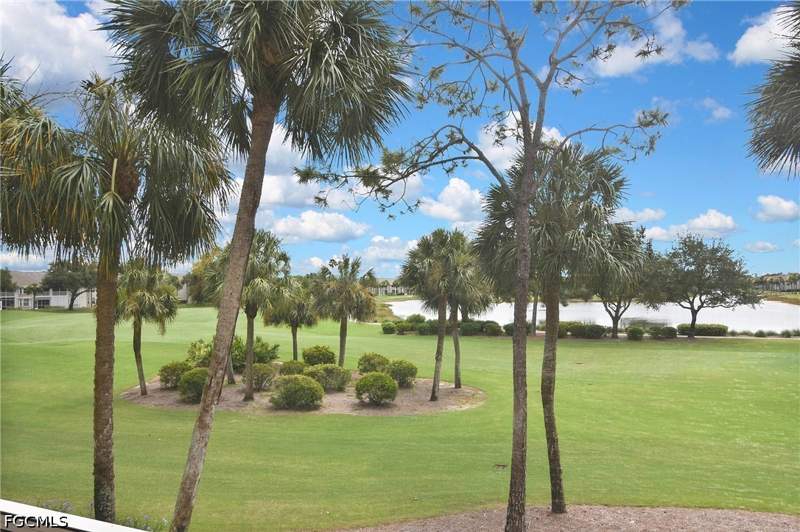 2 bedroom Condominium at 10285 Bismark Palm Way 1024, Fairway Isles, Fort Myers — photo 4