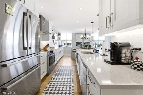 10420 Gulf Shore Dr 161, Naples FL - photo 18 of 44