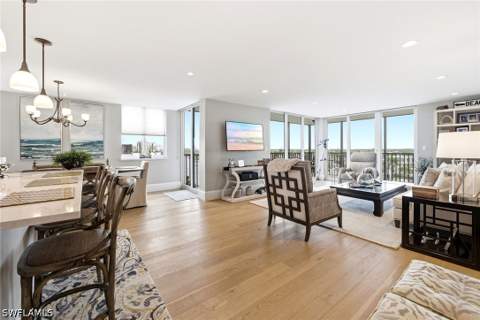 10420 Gulf Shore Dr 161, Naples FL - photo 7 of 44
