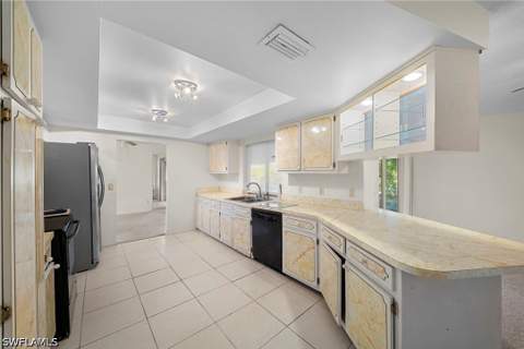 219 SE 46th Ter, Cape Coral FL - photo 8 of 25