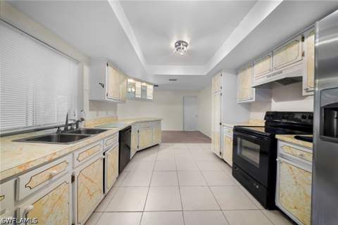 219 SE 46th Ter, Cape Coral FL - photo 9 of 25