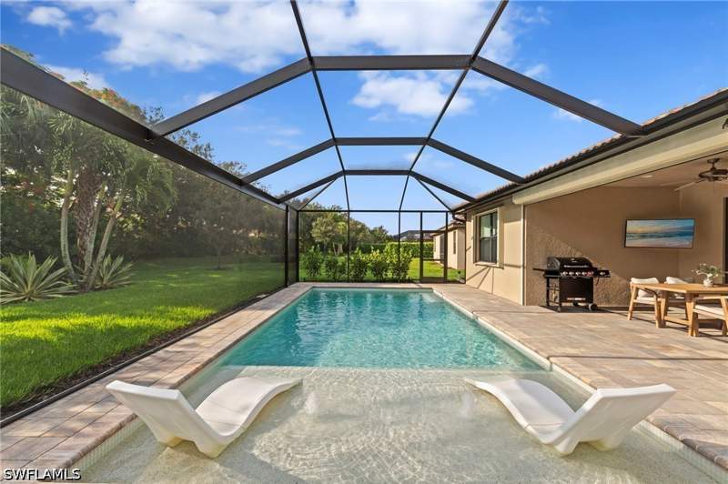 3 bedroom SingleFamilyResidence at 20247 Cypress Shadows Blvd, Preserve At Corkscrew, Estero — photo 5