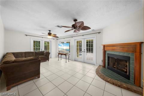 8700 Exeter St, Fort Myers FL - photo 6 of 18