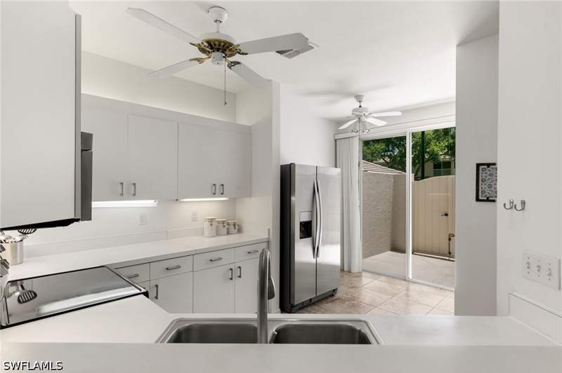2 bedroom Condominium at 3745 Fieldstone Blvd 1102, Fieldstone Village, Naples — photo 4