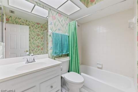 815 Gulf Pavilion Dr 201, Naples FL - photo 16 of 27