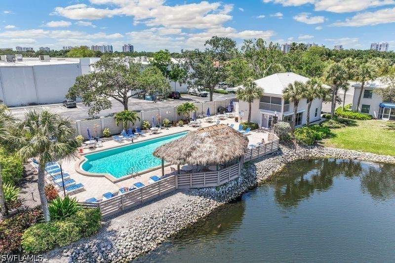 2 bedroom Condominium at 815 Gulf Pavilion Dr 201, Pavilion Club, Naples — photo 3