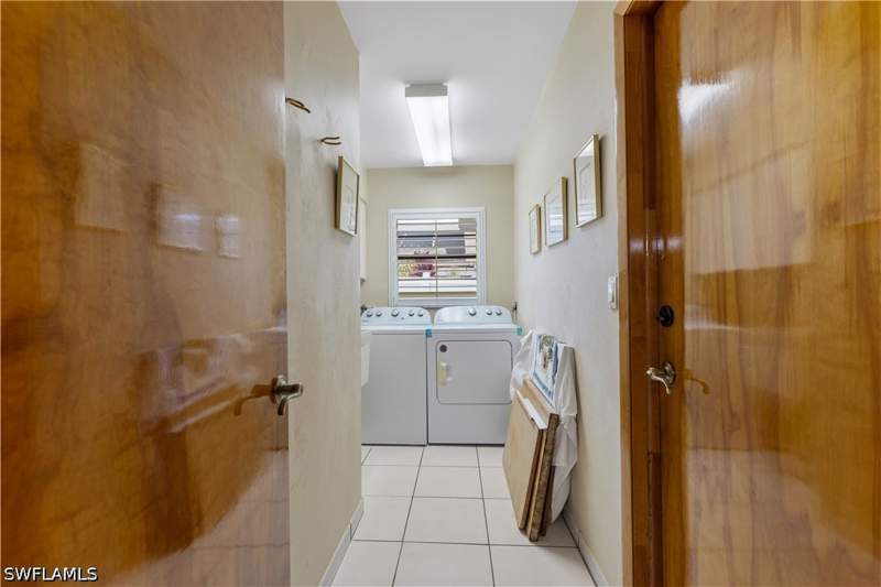 2 bedroom SingleFamilyResidence at 704 106th Ave N, Naples Park, Naples — photo 5