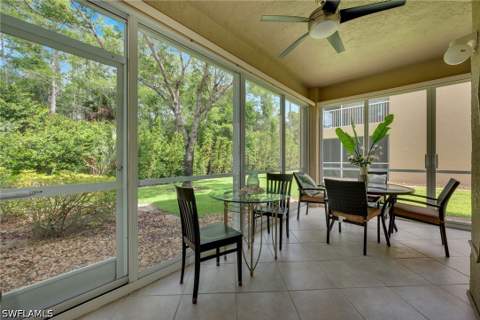 6735 Huntington Lakes Cir 102, Naples FL - photo 8 of 28