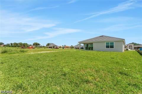16930 Squirrel Branch Ln, Alva FL - photo 9 of 41