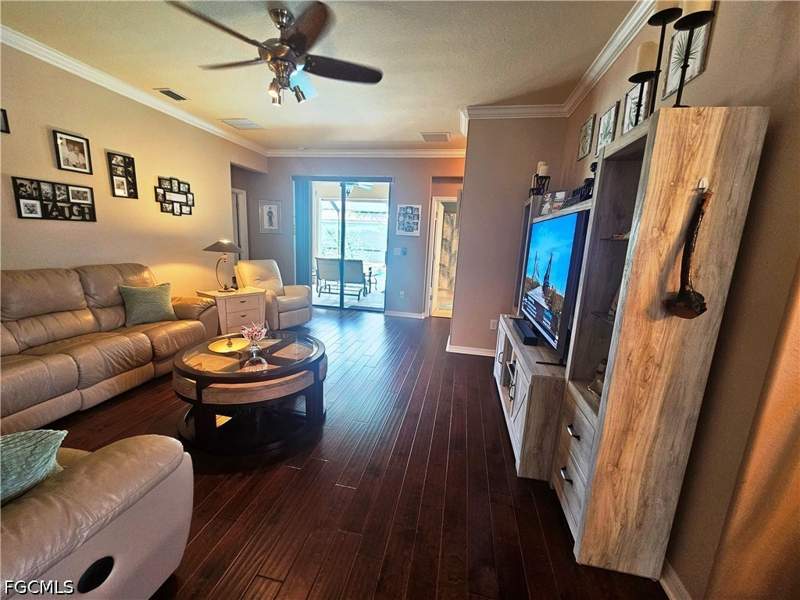 3 bedroom SingleFamilyResidence at 9372 Via Murano Ct, Promenade West, Fort Myers — photo 4
