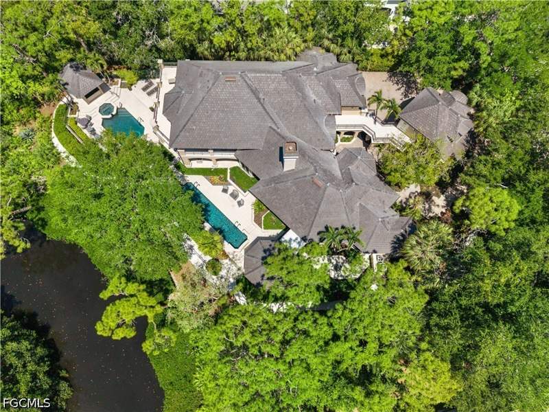 5 bedroom SingleFamilyResidence at 3761 Bay Creek Dr, Bay Creek, Bonita Springs — photo 4
