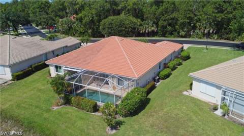 7755 Berkshire Pines Dr, Naples FL - photo 12 of 33