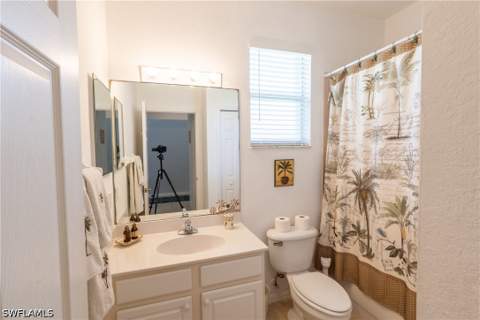 7755 Berkshire Pines Dr, Naples FL - photo 20 of 33