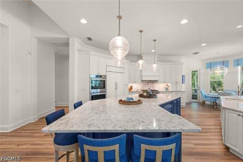 2385 Wulfert Rd, Sanibel FL - photo 8 of 50