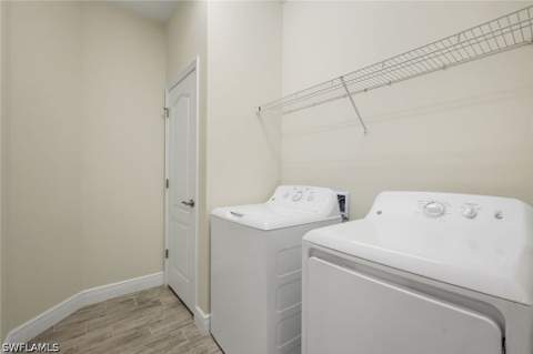 2343 Sheen Ln 405, Naples FL - photo 18 of 35