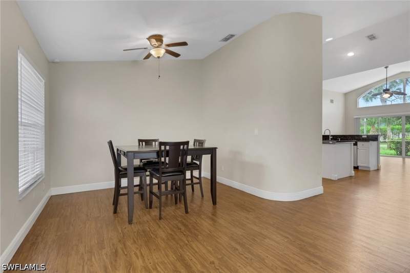 3 bedroom SingleFamilyResidence at 13643 Cherry Tree Ct, Williamsburg, Fort Myers — photo 4