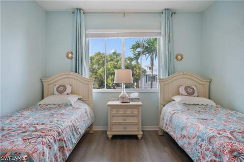 7925 Mahogany Run Ln 923, Naples FL - photo 23 of 44