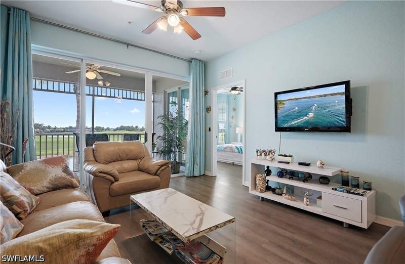 2 bedroom Condominium at 7925 Mahogany Run Ln 923, Greenlinks, Naples — photo 5