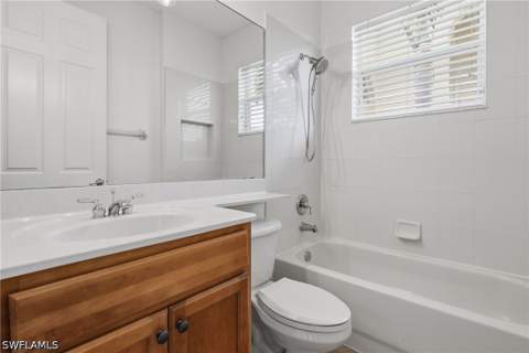 2009 Isla De Palma Cir, Naples FL - photo 20 of 46