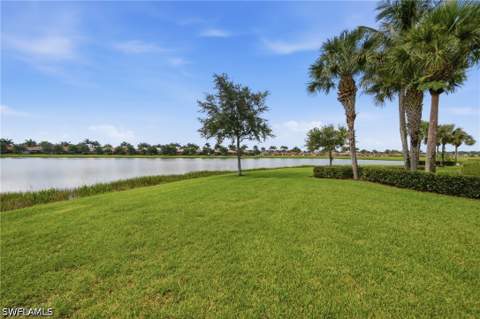 3191 Serenity Ct 201, Naples FL - photo 14 of 48