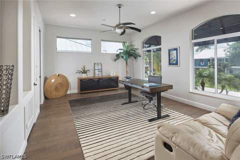 319 Lagoon Ave, Naples FL - photo 21 of 45